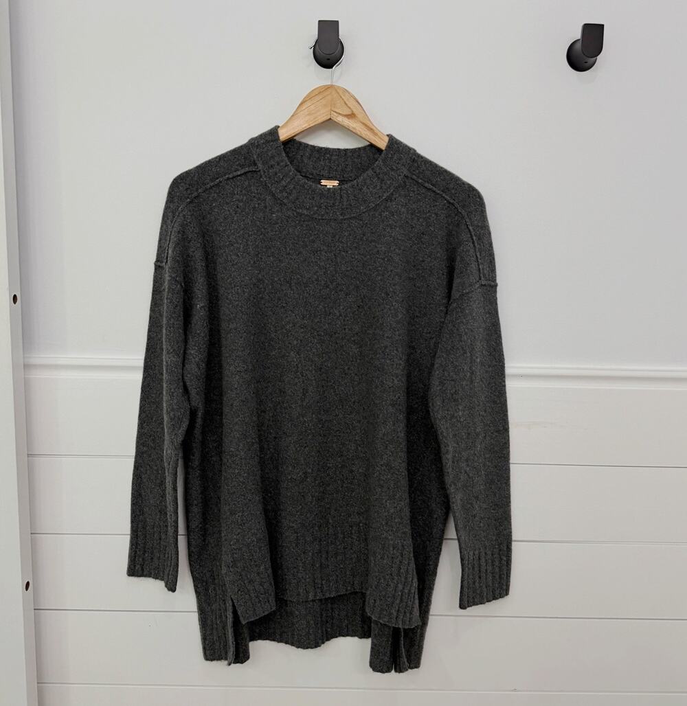 Free People Phoebe High Low Oversized Gray Sweater Wool Blend Size S